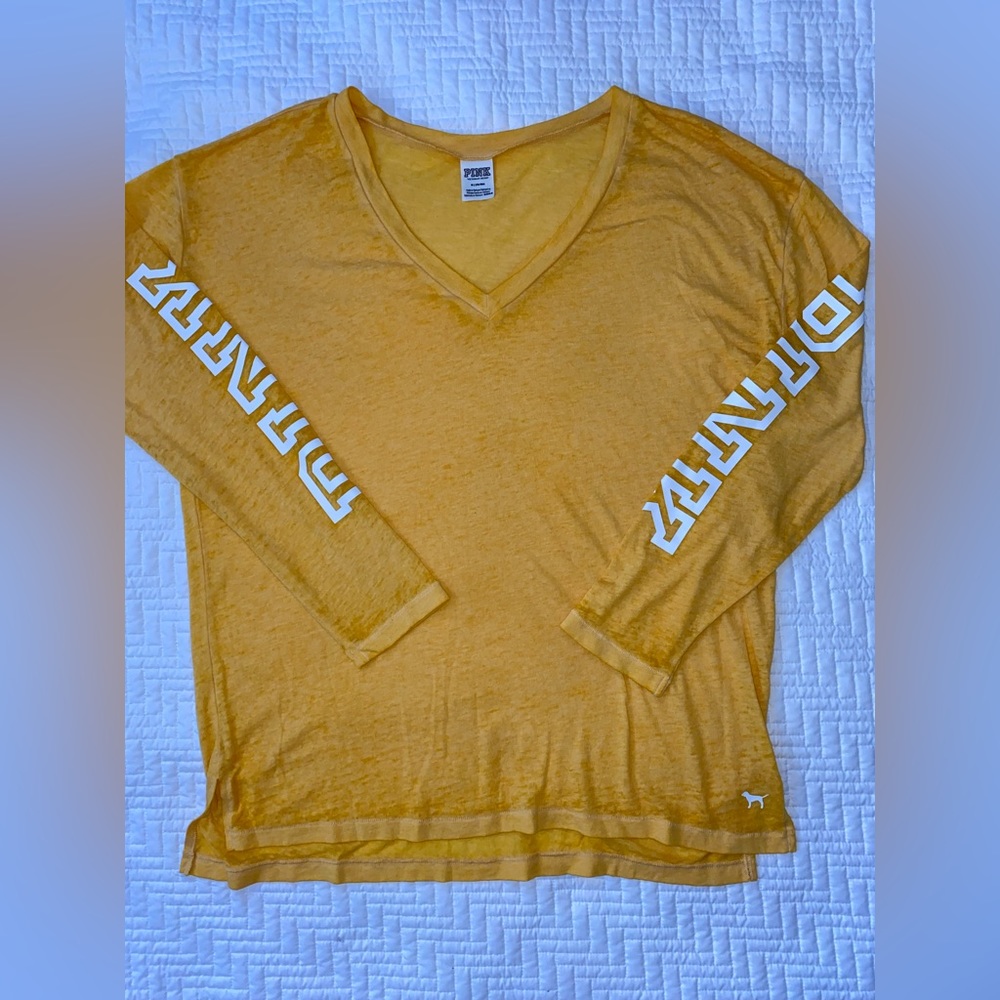 Victoria’s Secret PINK V-Neck Longsleeve